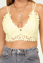 LACE CROPPED CAMI TOP