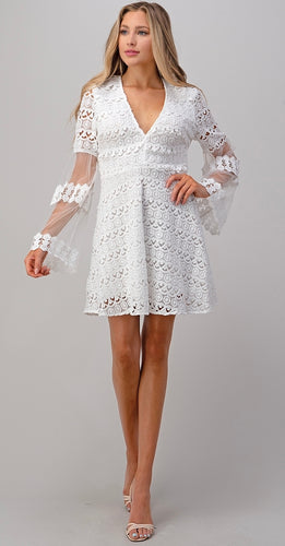 LACE BELL SLEEVE SHORT DRESS