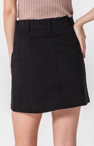 BUTTON UP BLK SKIRT WITH POCKETS