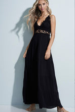 BOHO FLOWER CROCHET LACE TRIM MAXI DRESS